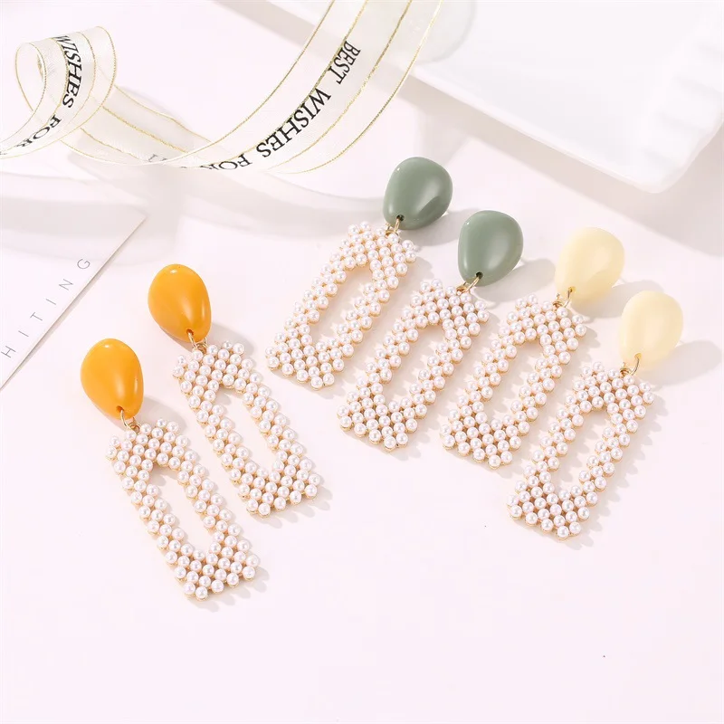 

Women Fashionable Exaggerated Summer Drop Geometric Earrings Candy Color Alloy Imitation Pearl Earrings Jewelry