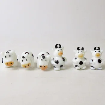 

6pcs Japanese style murano Glass Cow Figurines Ornament lovely miniature Cartoon Animals statue Handmade Home Fairy Garden Decor