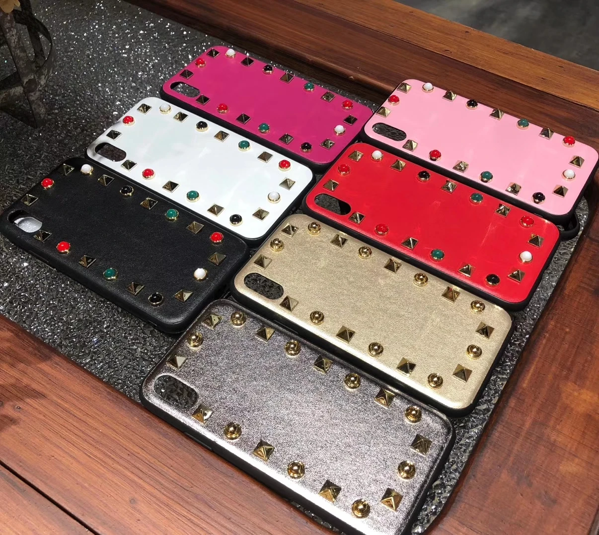 

Luxury Leather Studded Rivet Colourful Jewelled Phone Case For iPhone X XS Max XR 7 8 6 6S Plus Phone Cases Cover Coque Fundas