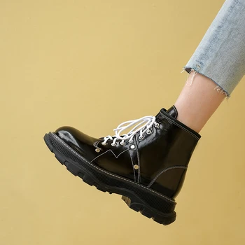 

Genuine Leather Casual Quality Brand Boots Women ankle Boots Autumn Winter Warm med Heels platform Shoes Woman