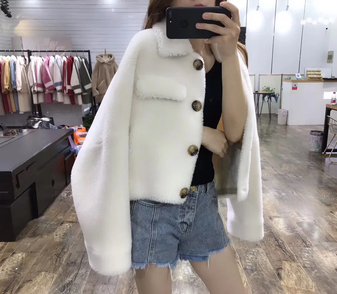 30% натуральное шерстяное меховое пальто для женщин зима новая мода короткое Стильное женское пальто