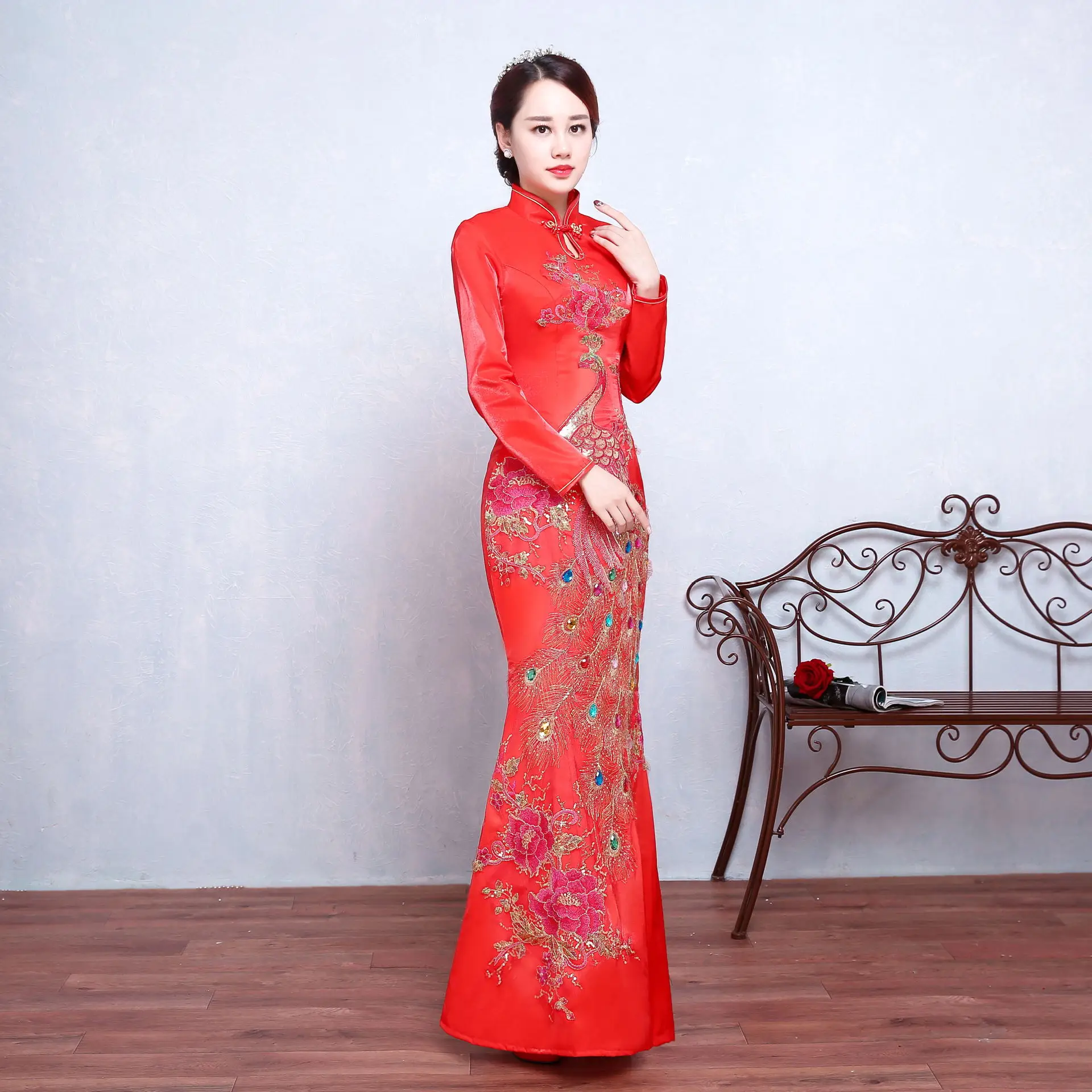 Long Sleeve Red Women Evening Party Mermaid Dress Slim Sequined Qipao Robe De Soiree Chinese Style Toast Clothing Cheongsam