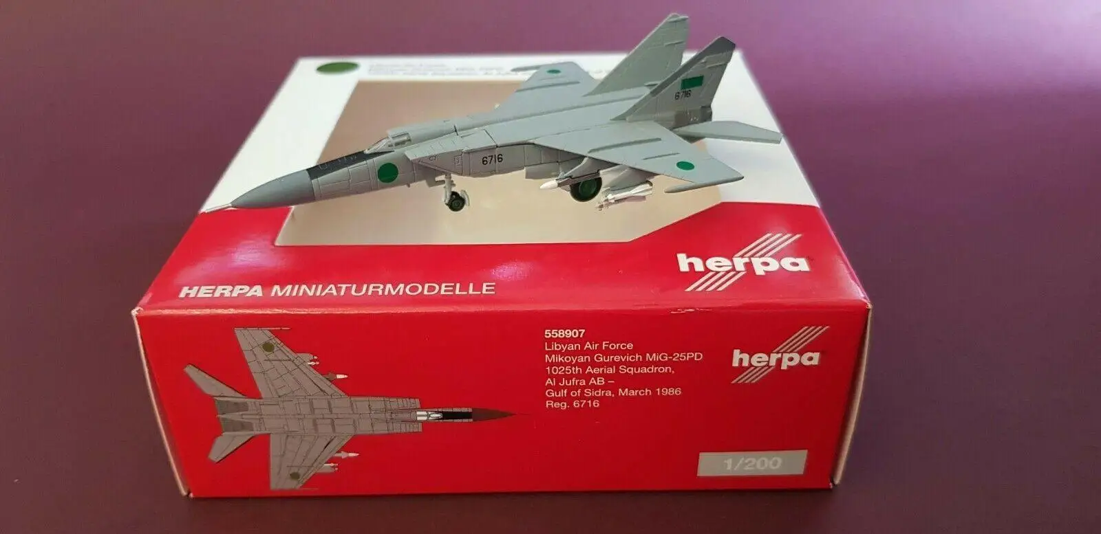Herpa Ливийская Air Force Микоян Гуревич MiG-25PD 1025th антенна эскадрильи AI Jufra Base-заливе сидра 1/200 литья под давлением модель самолета