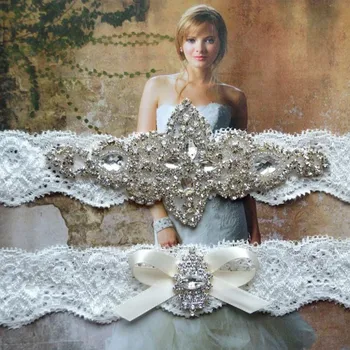 

Wedding Garter Set Bridal Garter set Lace Garter set Rhinestone Pearl Bow Bridal Garter