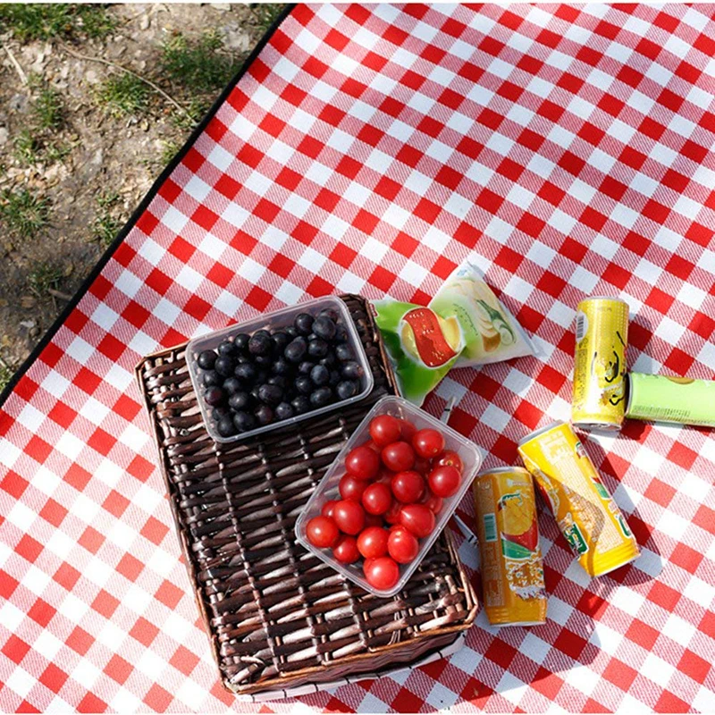 New Outdoor Picnic Blanket Waterproof Picnic Mat Crawling Mats Waterproof Sleeping Camping Pad Moistureproof Plaid Blankets