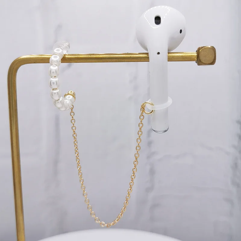 -14371430367_669369530