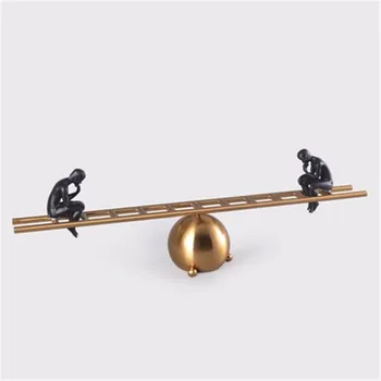 

European Style Home Decor Thinker Seesaw Decoration Living Room Office Light Luxury Decoration Porch Alloy Decoration A1368