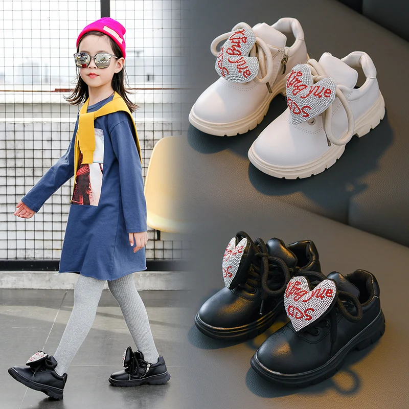 

2019 Autumn Winter Fashion Girls Leather Shoes Korean Ankle Boots Love Sequins Big Girls Black White Winter Booties Size 26-36