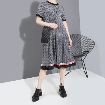 

2020 Women Summer New Print Pullover Dress Temperament Elegant Round Neck Short Sleeve Midi Pleated Dress Big Size