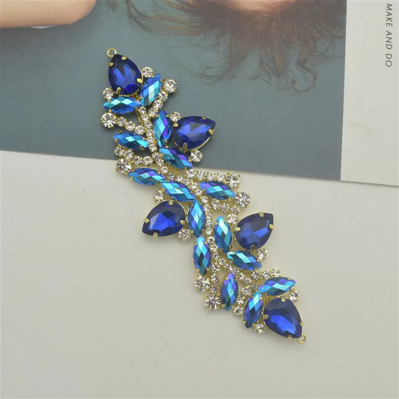 2pcs three color Glass Resin Rhinestone Gold Flower Applique Chain Crystals Rhinestones Applique For DIY Evening Dress - Color: Blue