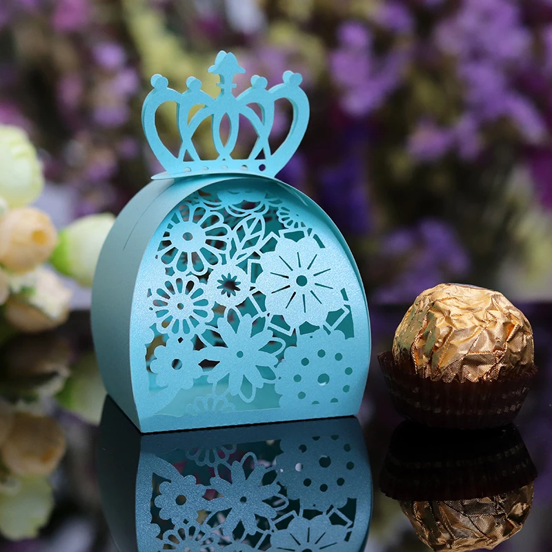 

Ribbon Gift Box Hollow Craft Portable Candy Boxes Dessert Package Storage Paper Wedding Packaging Christmas Festival Birthday