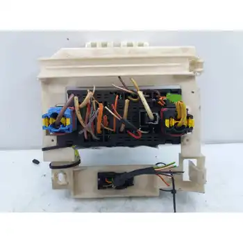 

6500C6 9648453280 Box Reles/Fuses Citroen Xsara Saloon 2.0 Hdi 66kw Premier
