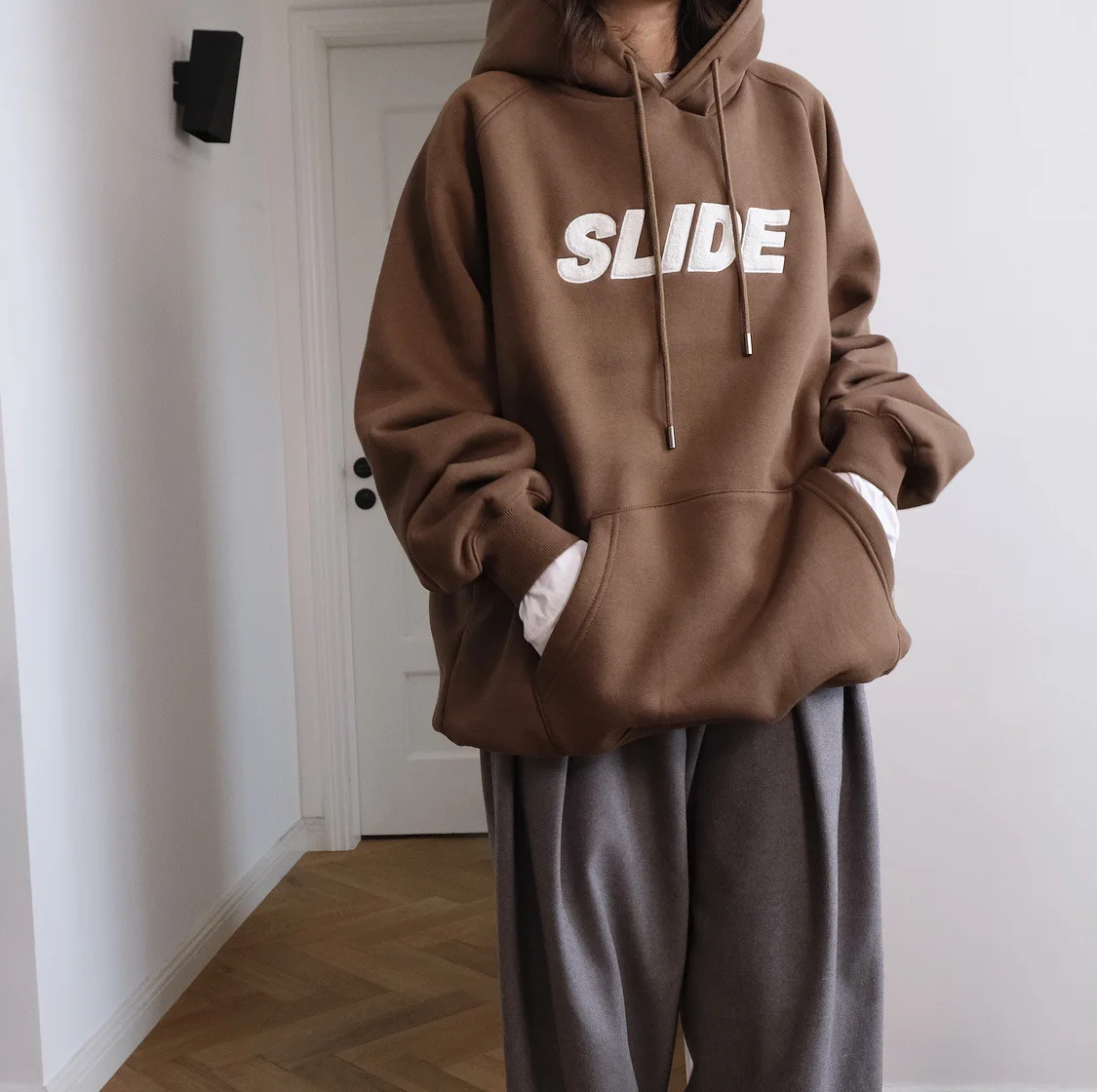 

Early Spring New Style Hooded Oversize Hoodie Logo Lettered Loose-Fit BF Laziness Versatile Casual Velvet Hoodie Women's