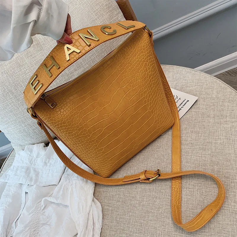 

Online Celebrity Bucket Bag WOMEN'S Bag New Style 2019 Fashion Fashion Hong Kong Style Alligator Print Handbag Large Capacity Cr