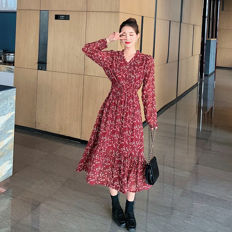 

2020 Spring WOMEN'S Dress New Style Korean-style V-neck Slimming Waist Hugging Big Hemline Floral-Print Medium-length Dress Clot
