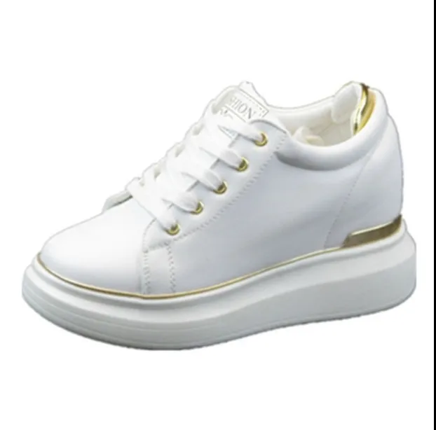 

Ladies casual shoes 2019 new style all-in-one lace-up rivet spring and autumn single personality small white shoes