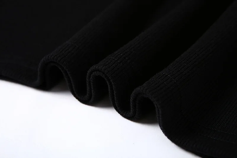 12316428587_1453572700