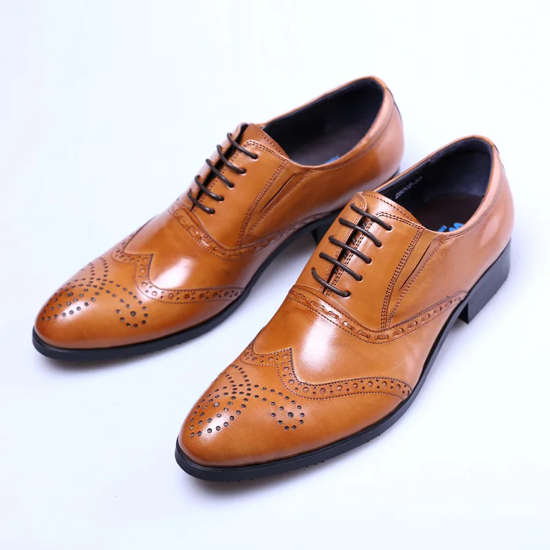 

2019 summer Brown , Black 100% genuine leather Brogue Shoes high quality pointed toe formal shoes men office wedding dress shoes
