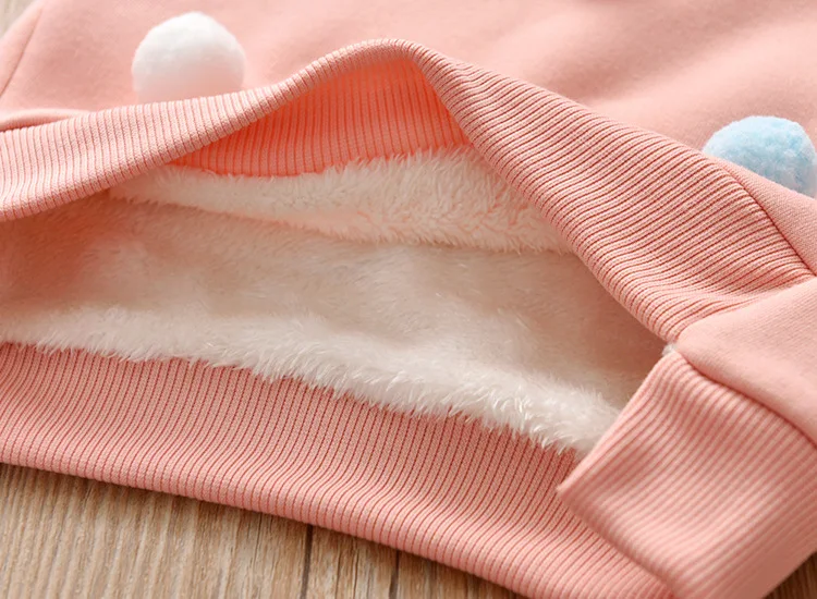 9300093307_403671774