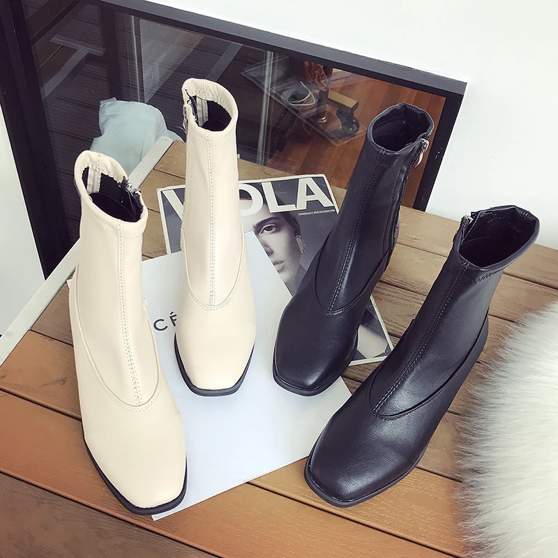

2019 new small square short tube comfortable wild Martin boots female