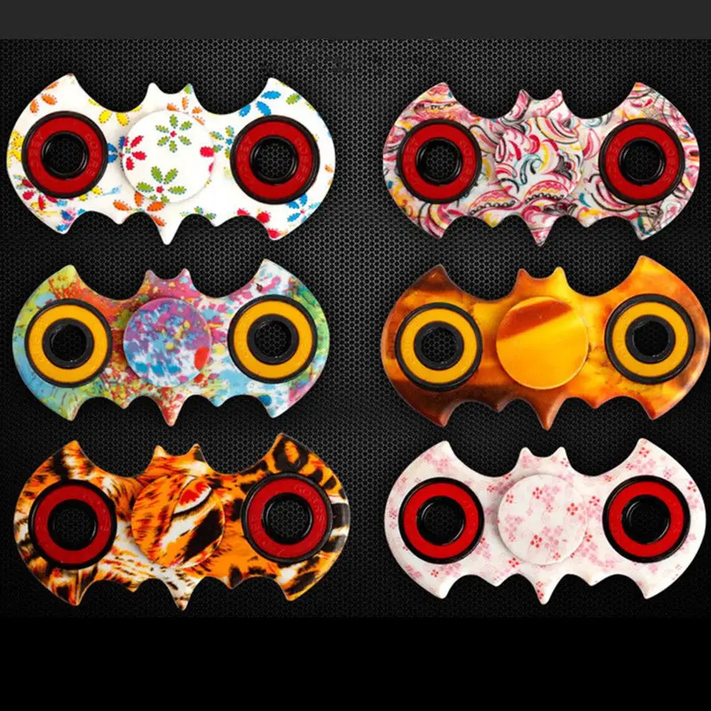 

Bat Style Oil Painting Watercolor Fidget Finger Hand Spinner ADHD Focus Toy Stress Relief Toys