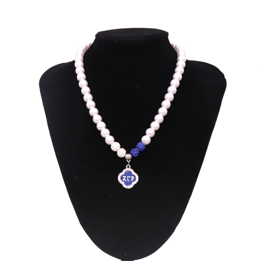 

Double Nose Greek Letters Sigma Gamma Rho Pearl Necklaces University Society SGR Label Jewelry School Promotion Gift Fashion