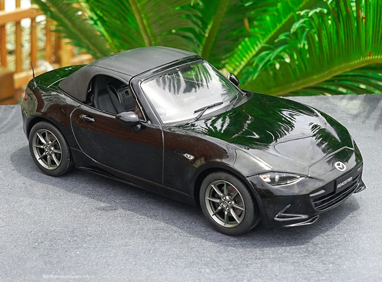1:18 Triple9 MX5 MAZDA MX-5 со съемным мягким верхом металлическая модель автомобиля - Цвет: Gray