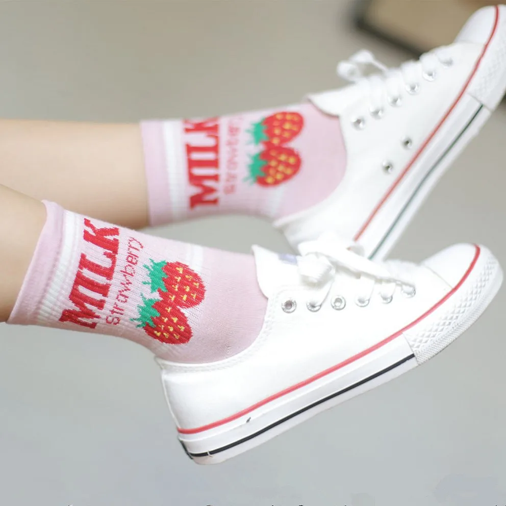 

2019 Creative Japanese Kawaii Jacquard Candy Color Funny Socks Milk Pinky/Blue Cow Fruit Strawberry Socks Women