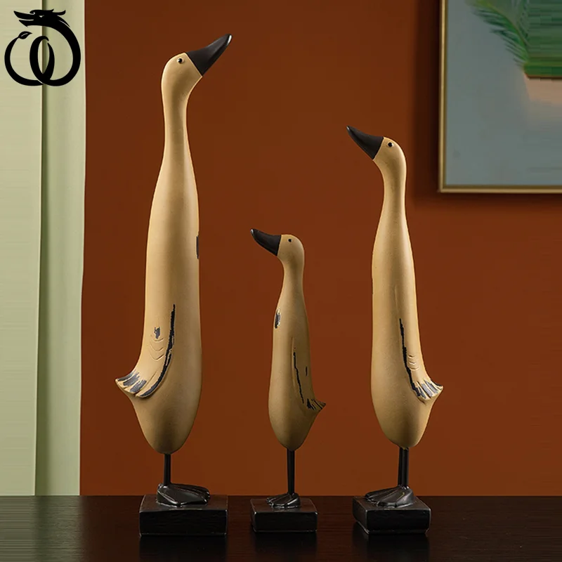 WU CHEN LONG Nordic Creative Duck Statue Home Decor Living Room TV Cabinet Wine Craft Sculpture Desktop Figurines A2473 | Дом и сад