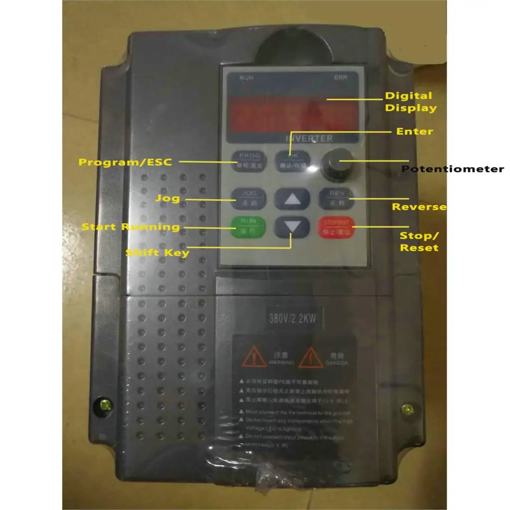 Преобразователь 220 в выход 3 фазы. Частотный преобразователь на 220 вольт 2. Преобразователь 220 в выход 3 фазы. 2 квт. Частотник модель at1-2200s.