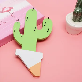 

2019 High Quality Key Hanger Nordic Wooden Cactus Modeling Wall Mounted Storage Rack Home Decors Support Wholesale Dropshipping