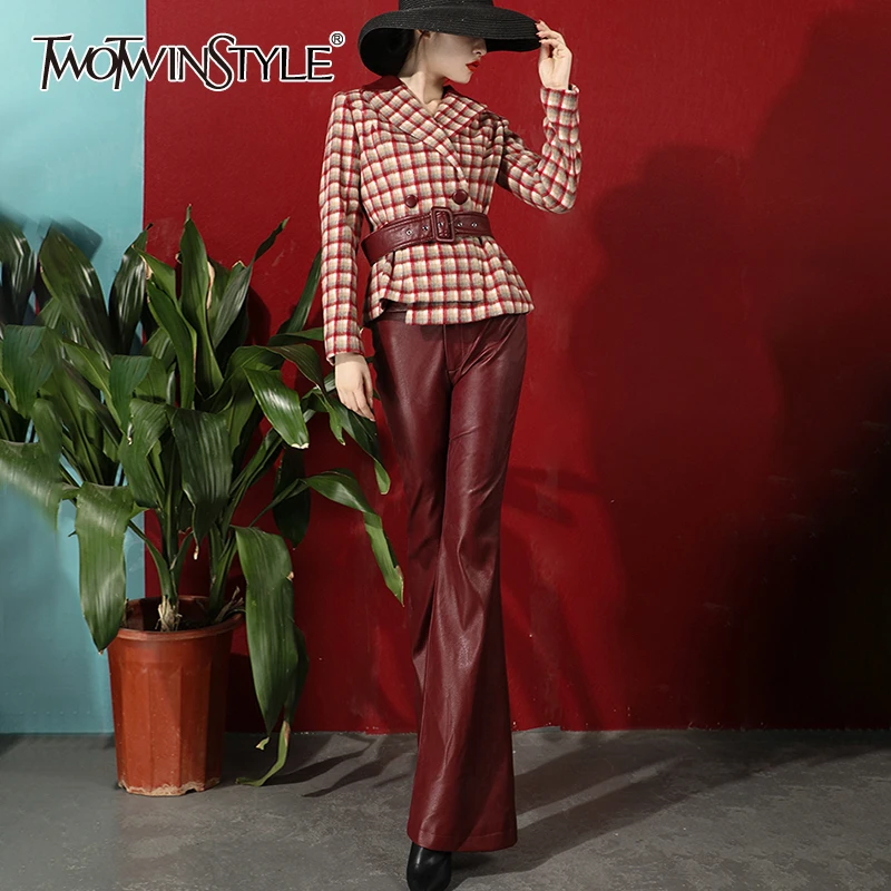 TWOTWINSTYLE Tweedelige Set Voor Vrouwen Plaid Revers Kraag Lange Mouwen Sjerpen Jassen PU Leer Brede Been Broek 2019 Herfst mode TWOTWINSTYLE Tweedelige Set Voor Vrouwen Plaid Revers Kraag Lange Mouwen Sjerpen Jassen PU Leer Brede Been Broek 2019 Herfst mode