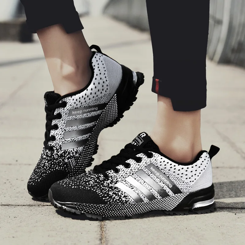 Non-slip men women professional golf shoes Breathable tour golf training sneakers Big size outdoor trainers Spikeless