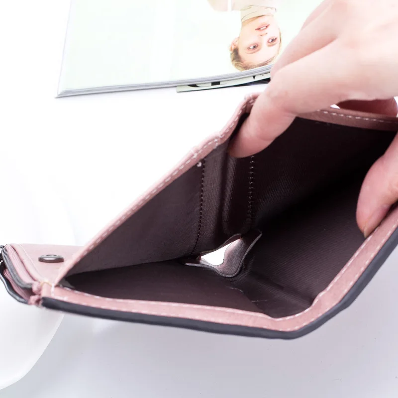 Women's Wallet Pu Leather Purses Fashion Brand Luxury Soft Letter Short Zipper Cute Multifunctional Mini Wallet Women Purse Women's Wallet Pu Leather Purses Fashion Brand Luxury Soft Letter Short Zipper Cute Multifunctional Mini Wallet Women Purse