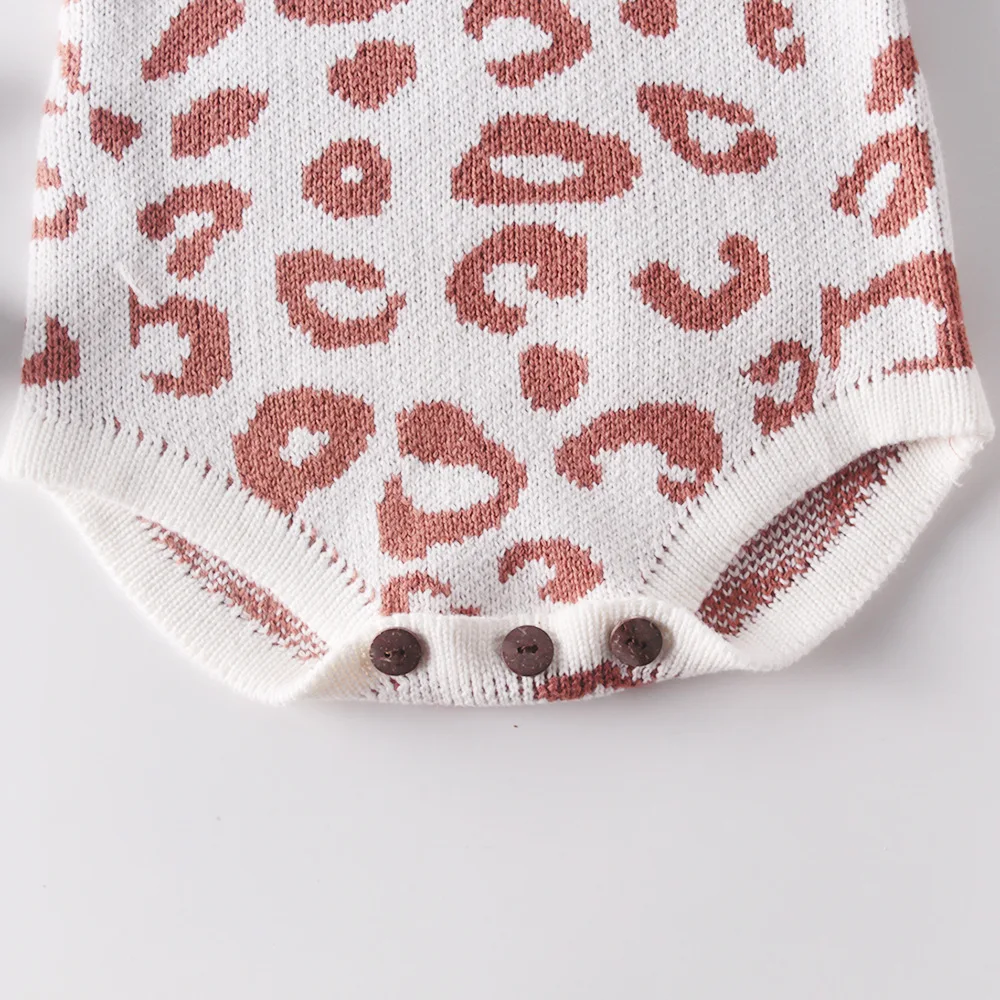 Новинка; боди для маленьких девочек; одежда для малышей; трикотажные рубашки с леопардовым принтом; шляпа с рукавами; одежда для альпинизма