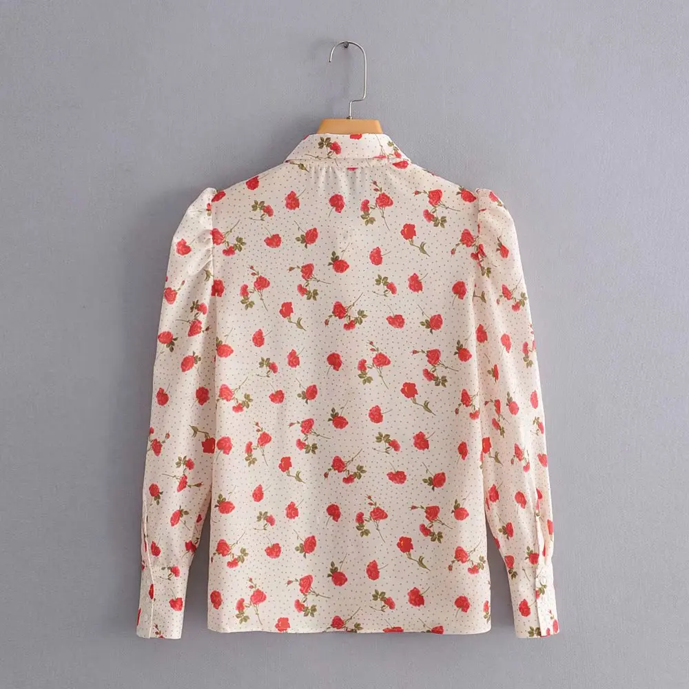 Price 2019 new women sweet flower print dot blouses female puff sleeve casual shirt autumn long sleeve blusas chic chemise tops LS4035