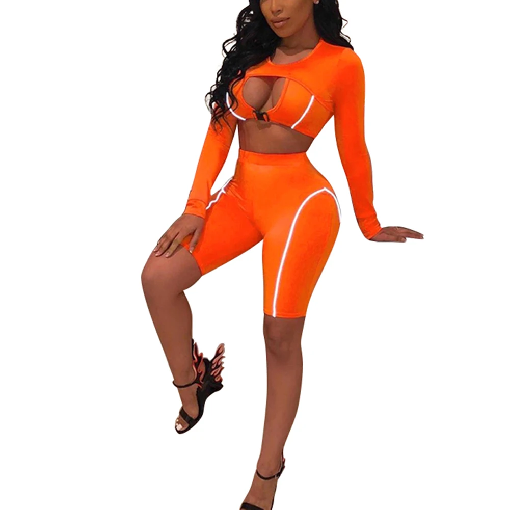 

2020 Women's Long Sleeves + Shorts Chest Buckle Sexy Navel Hollow-carved Design Fluorescent Pub Clothing Set
