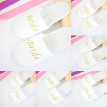 

2020 New 1 Pair Gold Glitter Letter Wedding Party Slippers Maid Of Honor Bridesmaid Indoor Non-Slip Women Slippers High Quality