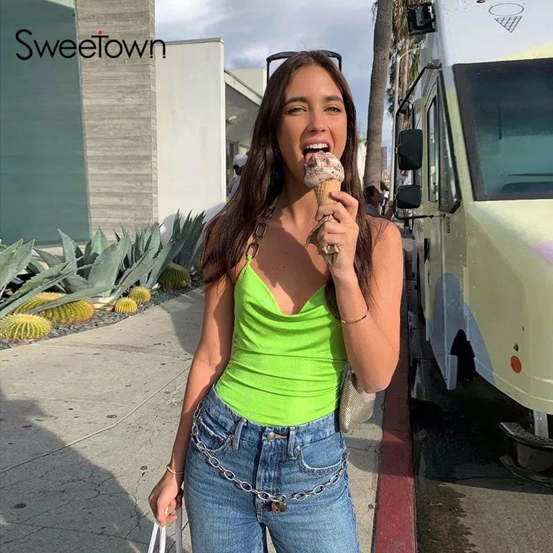 Sweetown, неоновый цвет, с рюшами, короткий топ, женский,, сексуальная барная Клубная одежда, повседневная, с металлической цепочкой, на лямках, топик, летняя уличная одежда