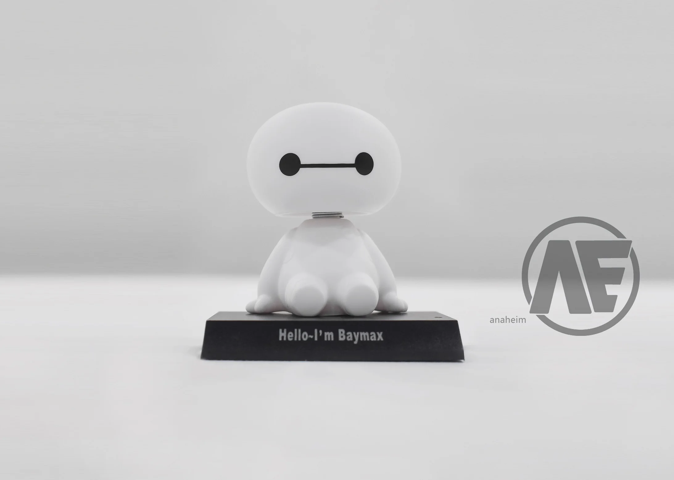 Мультфильм Пластиковый робот Baymax качающаяся голова фигурка автомобиля украшения авто интерьера большие куклы героев, игрушки орнамент аксессуары