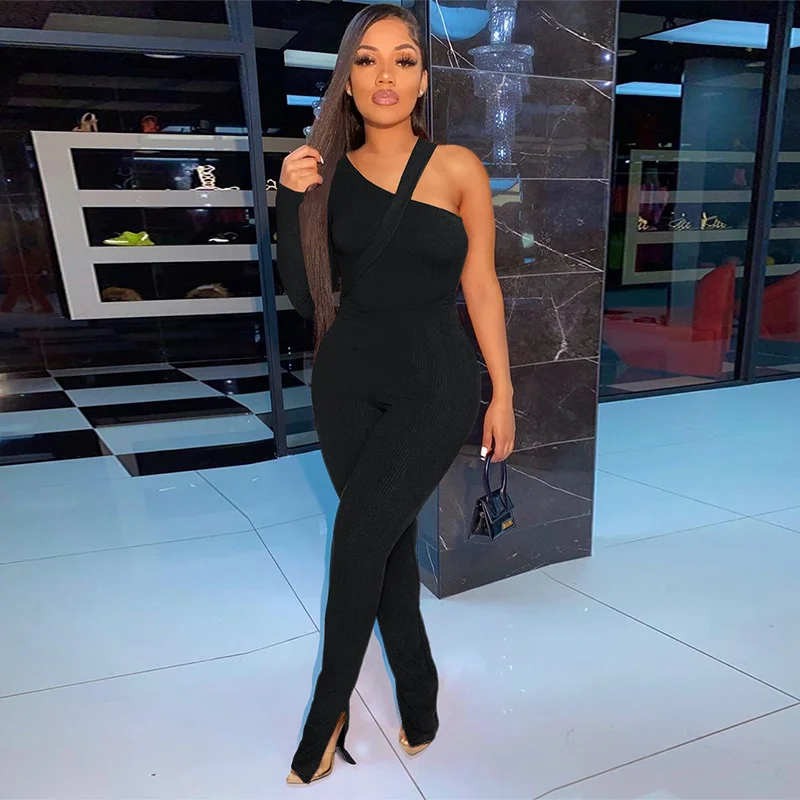 Рисунок 2 - Женский брючный костюм из двух предметов