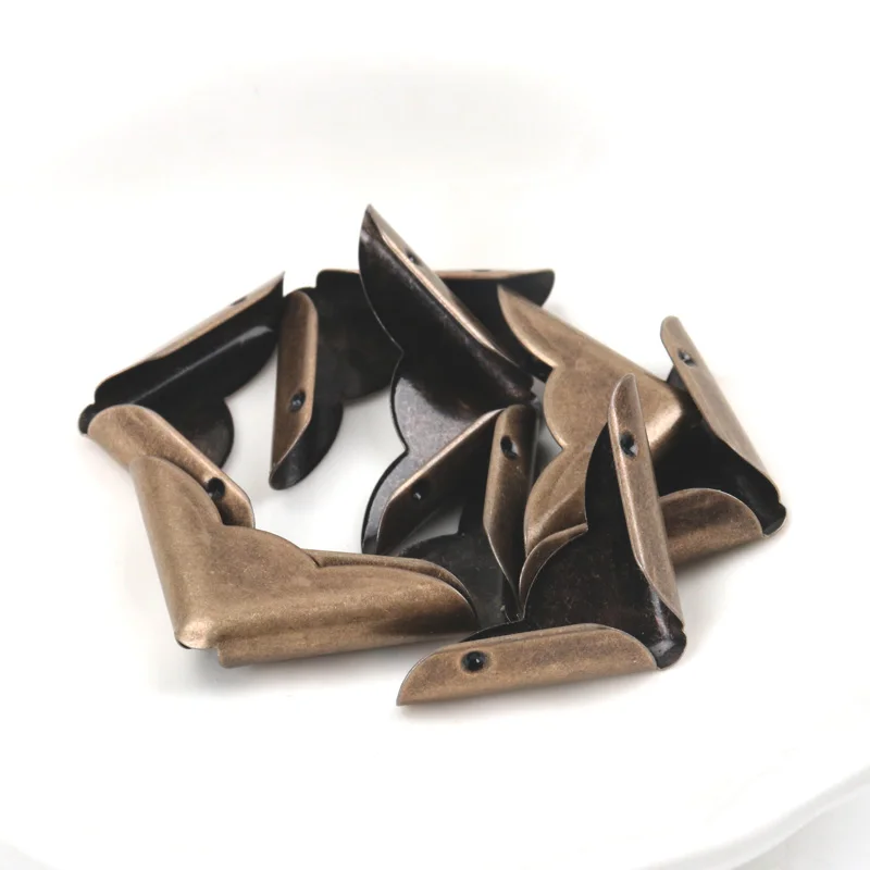 Slide image 4798c180807e467090b751f294f0821d