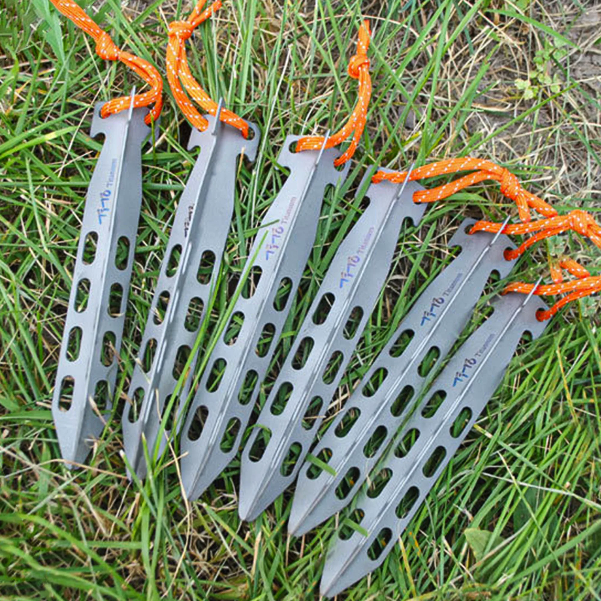 

Titanium Tent Peg with Triangular Nail, Outdoor Camping Equipment, Traveling, Windproof, Tent Stake, 6Pcs