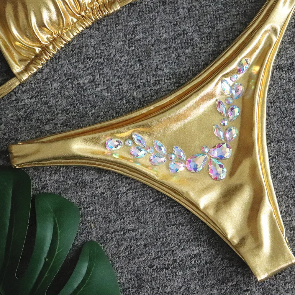 10917889645_1279574125 (1)