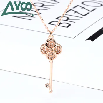 

AYOO High Quality SWA Rhinestone Rose Gold Hollow Clover Key Necklace