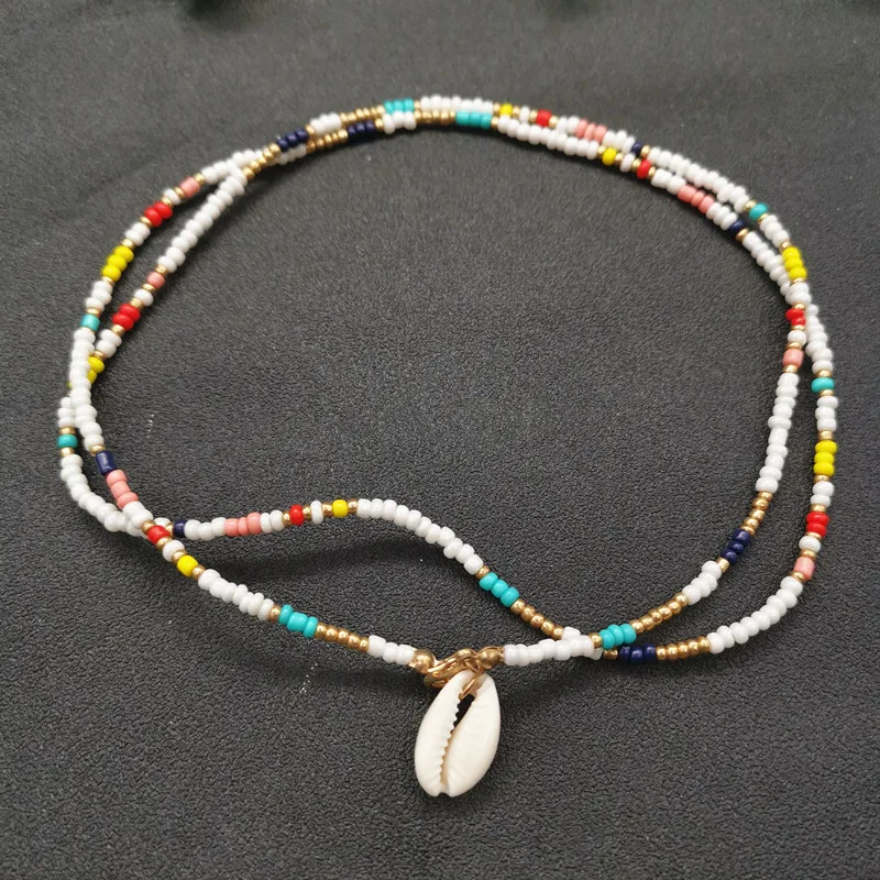 

Fashion Colorful Bead Cowrie Shell Choker Necklace for Women Long Chain Pendant Necklace Gold Color Statement Collier Jewelry
