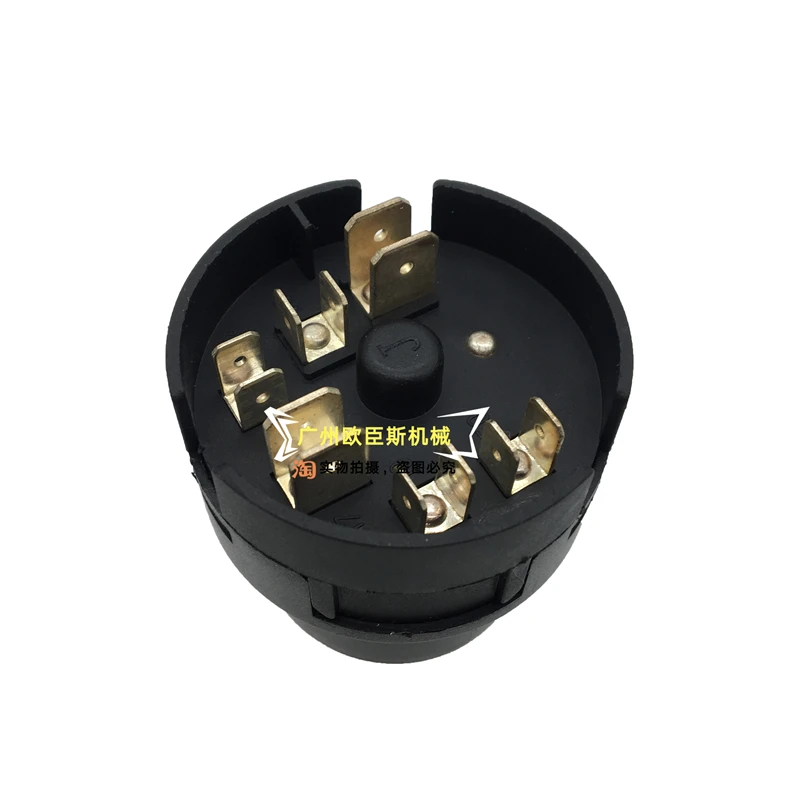 Аксессуары для экскаватора Yuchai YC50 60 85 135 230 360-8 Замок зажигания