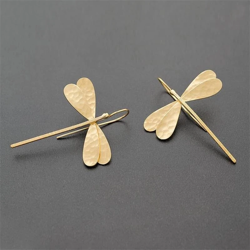 Simple Stereo 3D Dragonfly Drop Earrings Trend Ladies Long Earrings Women Party Wedding Jewelry Fashion Accessories