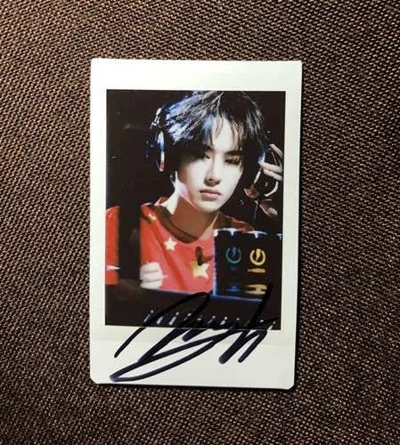 Ручная подписка YiBo Xiao Zhan autographed polaroid автограф Untamed 3 дюйма 89 К - Цвет: 2