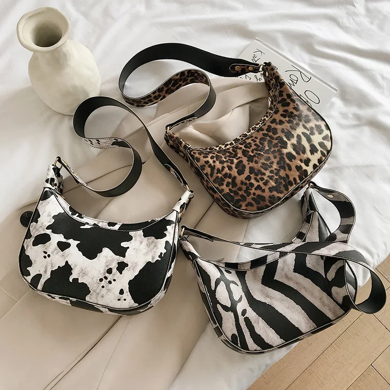 

Summer 2020 new simple wild cow pattern crescent underarm bag female retro western style small shoulder messenger bag